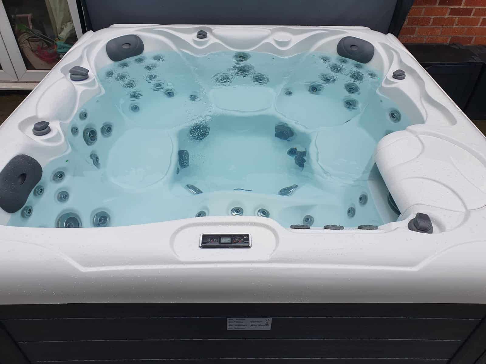 Jacuzzis & Welness
