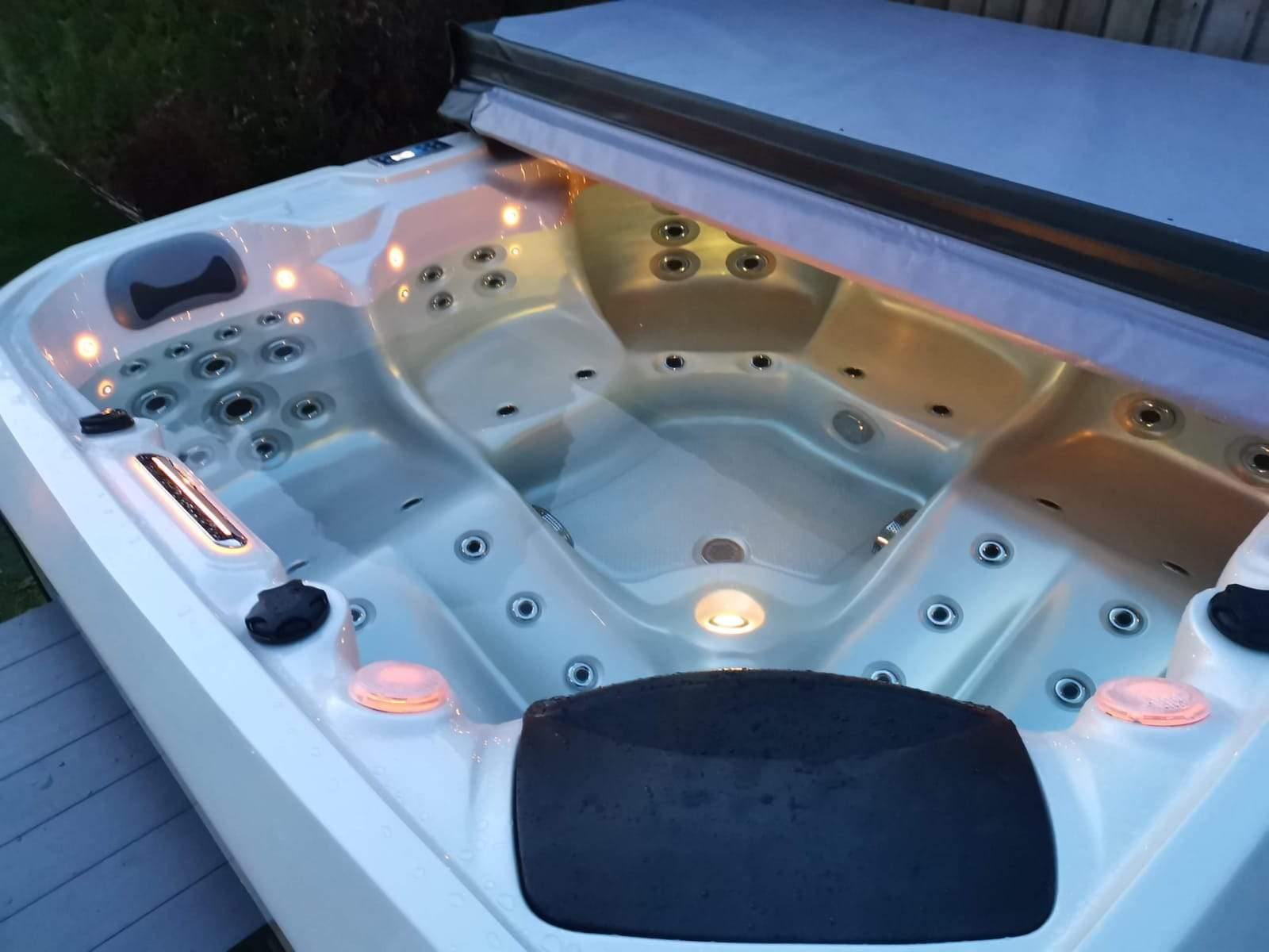 Jacuzzis & Welness